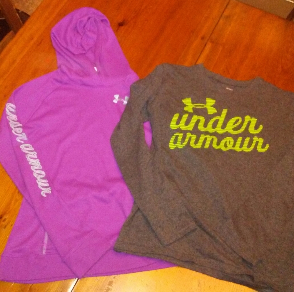 Bundle of girls large Under Armour